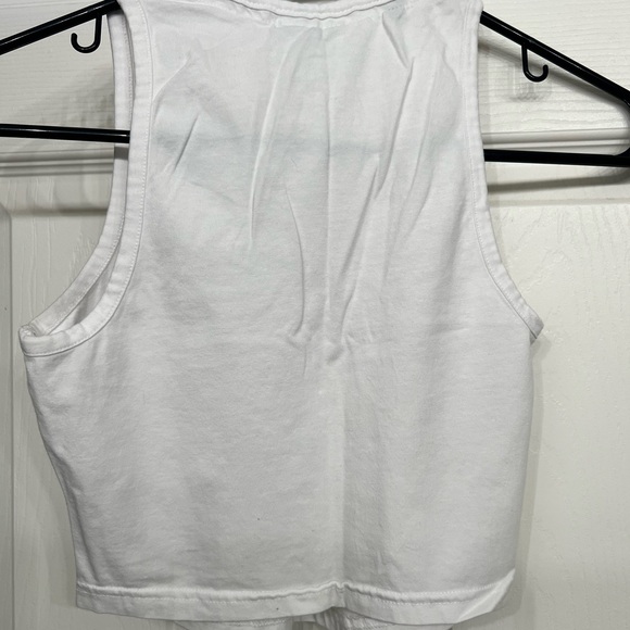 White cropped top (SOLD in FBM) - Picture 2 of 2